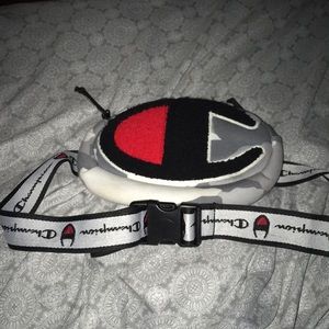 around waist or Crossbody Fannypack (Champion)